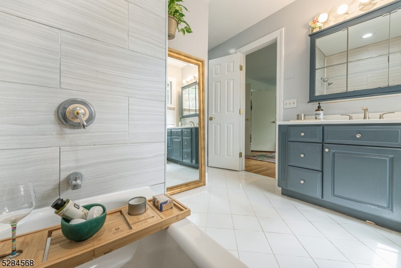 Shongum Lake - Residential