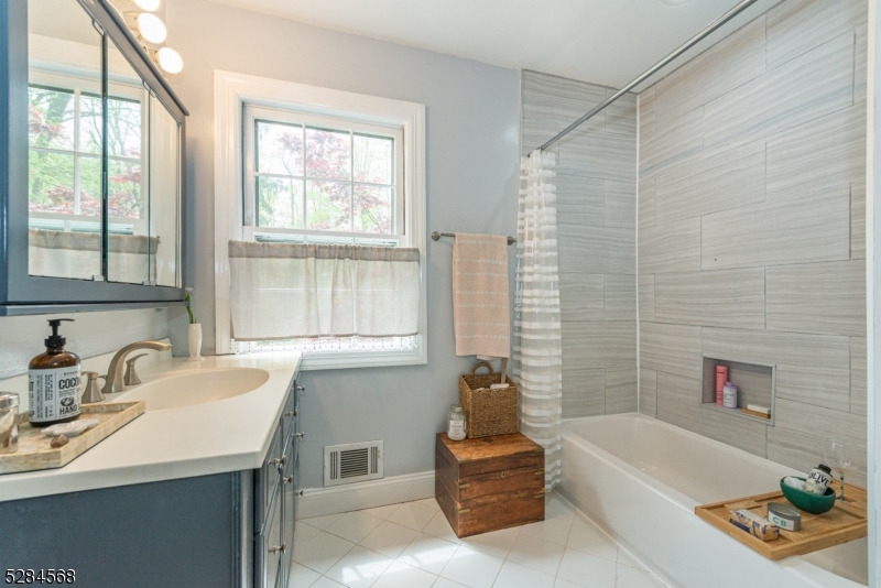 Shongum Lake - Residential