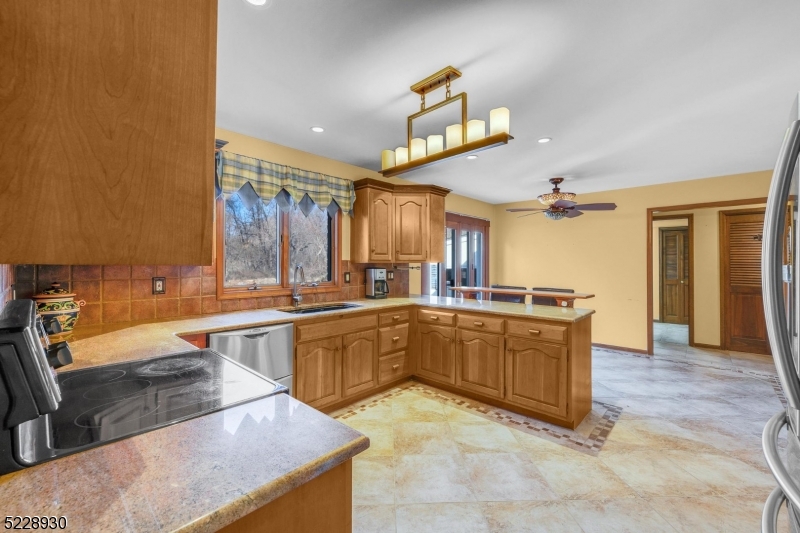 Schooleys Mountain - Residential