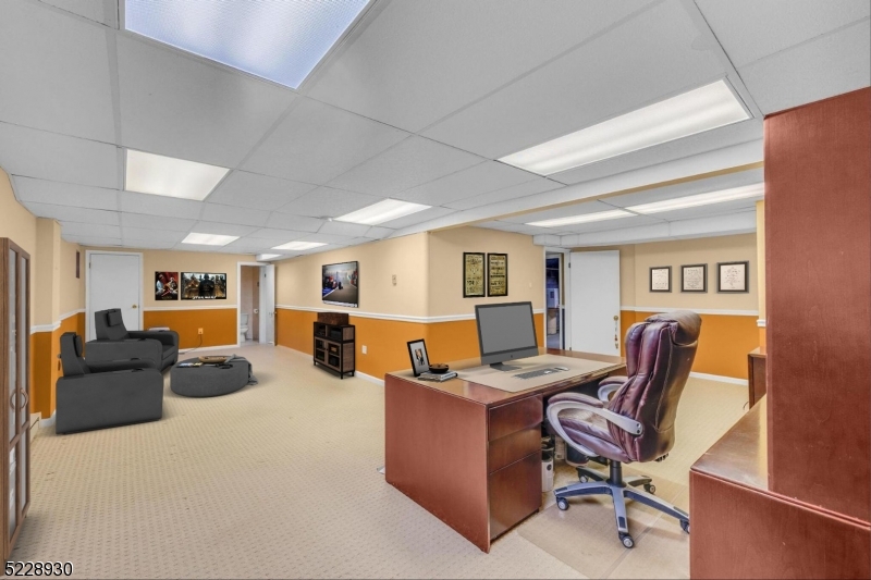 Schooleys Mountain - Residential