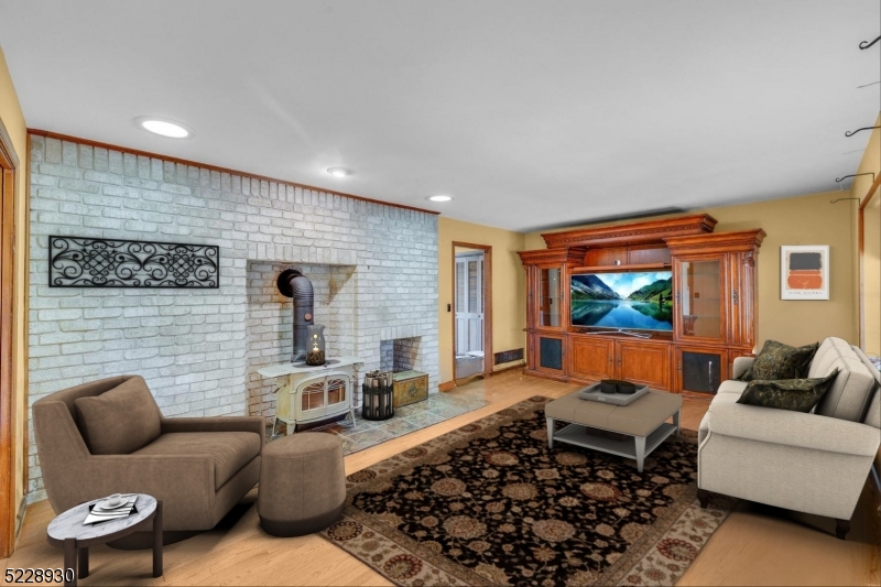 Schooleys Mountain - Residential