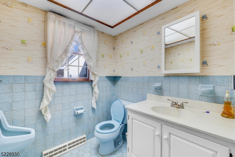 Schooleys Mountain - Residential