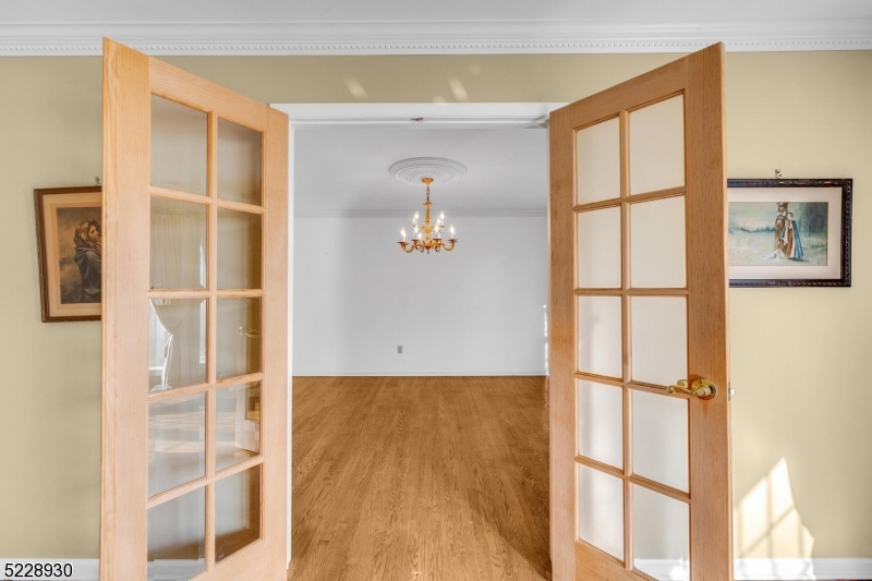 Schooleys Mountain - Residential