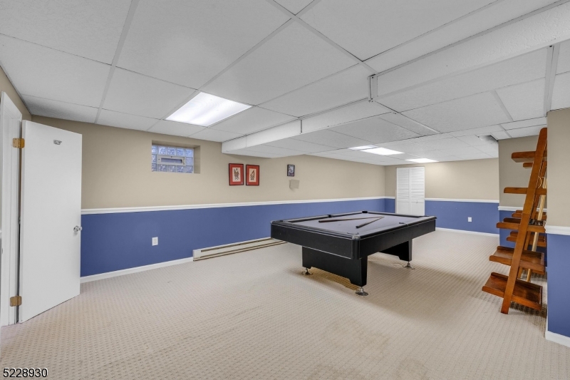 Schooleys Mountain - Residential