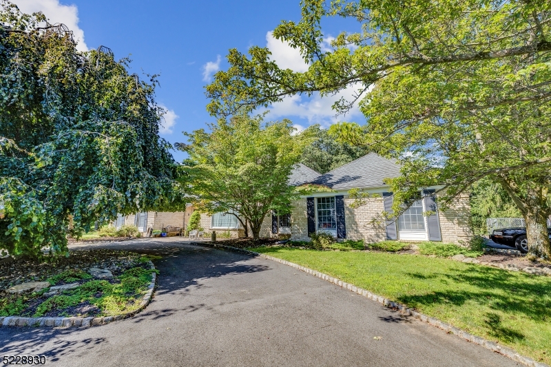 Schooleys Mountain - Residential