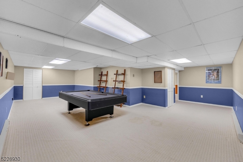 Schooleys Mountain - Residential