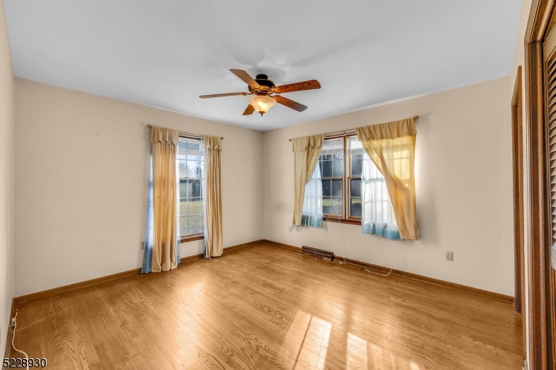 Schooleys Mountain - Residential