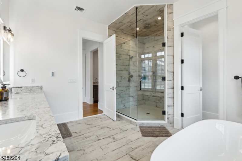 New Vernon - Residential