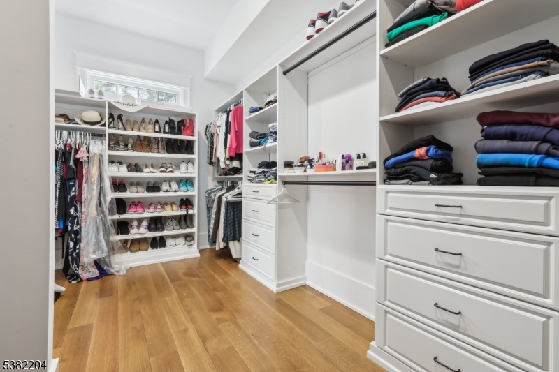 New Vernon - Residential