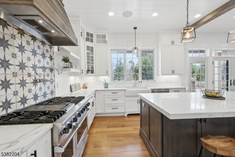 New Vernon - Residential