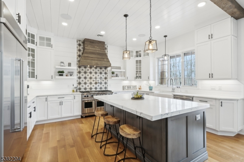 New Vernon - Residential