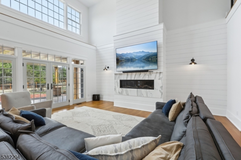 New Vernon - Residential