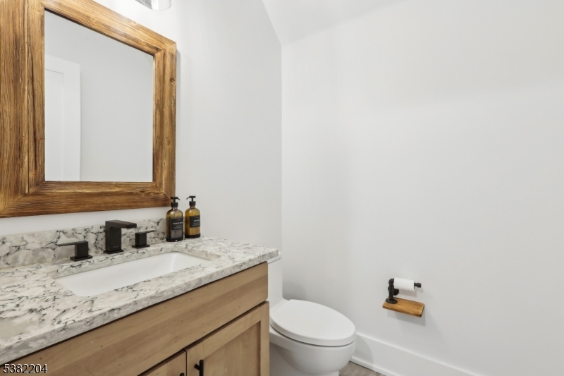 New Vernon - Residential