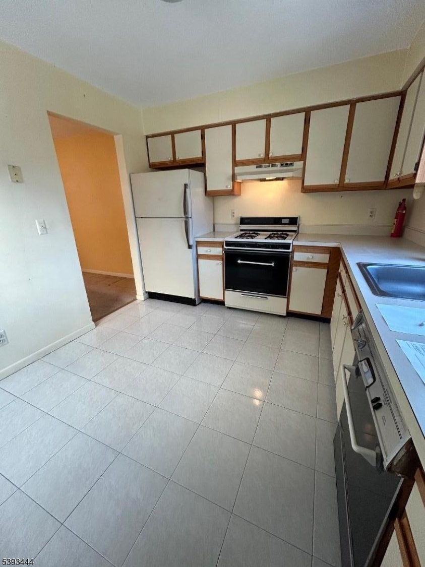 Hampton Commons - Residential