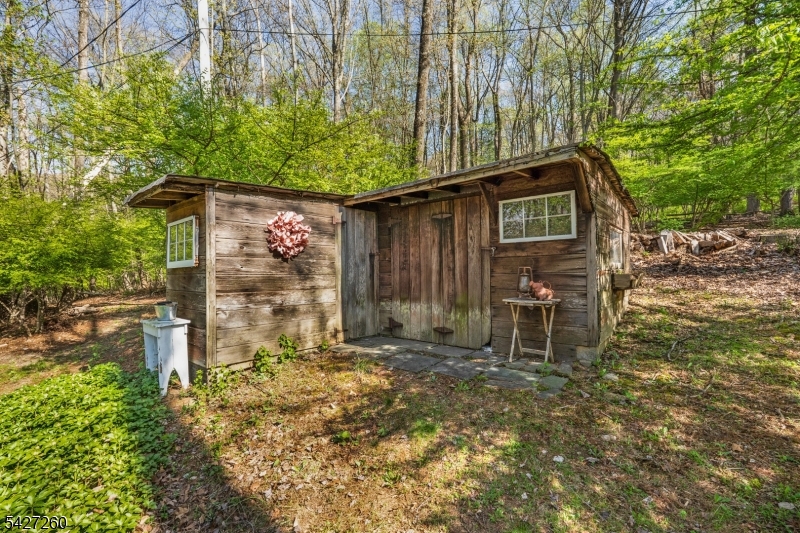 Turtleback Road - Residential