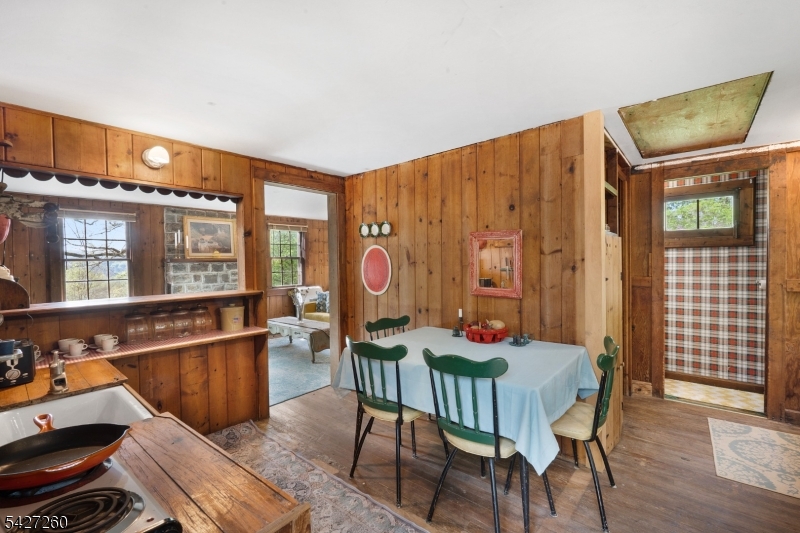 Turtleback Road - Residential