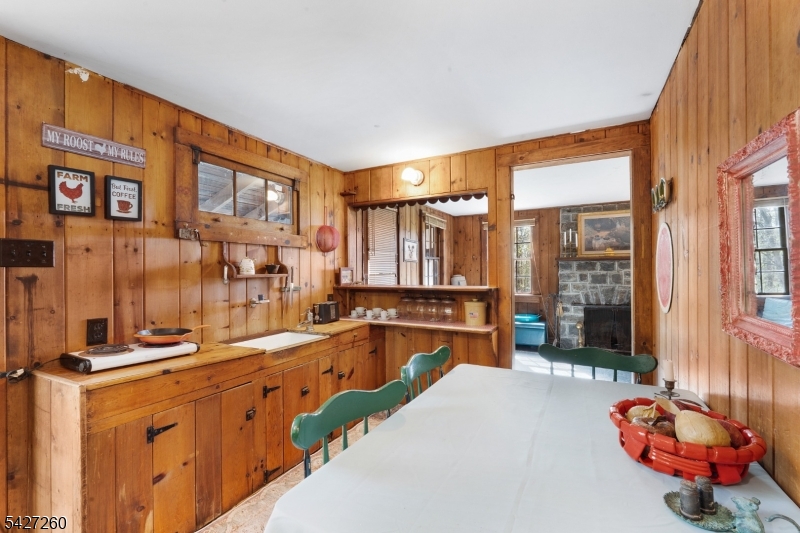 Turtleback Road - Residential