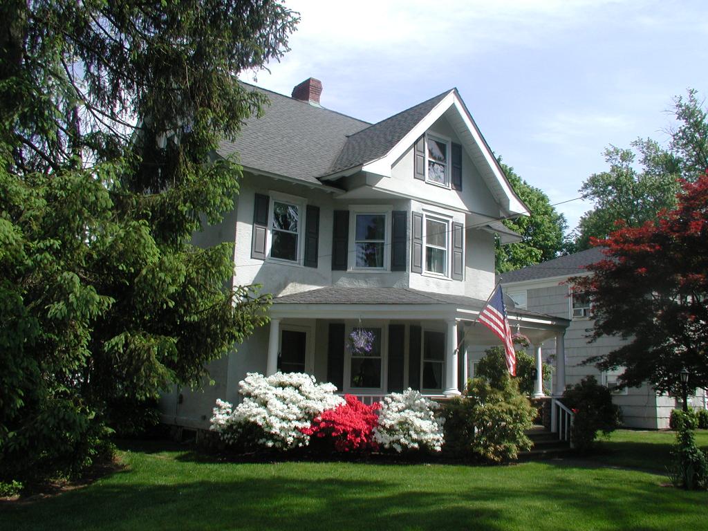 Not in a Flood Zone - Residential Lease