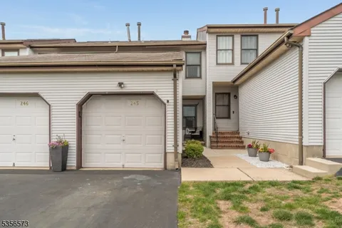 245 Spruce Ct, Raritan Twp., NJ 08822 - MLS#: 3961770