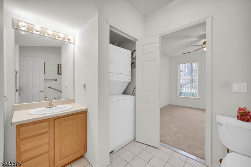 Fox Hills - Residential