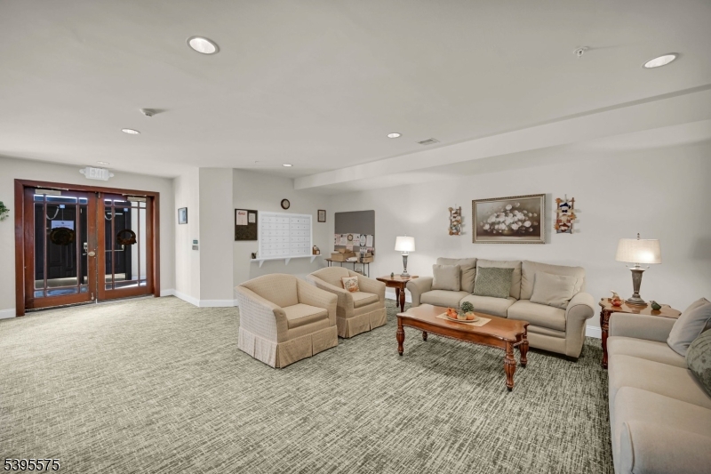 Fox Hills - Residential