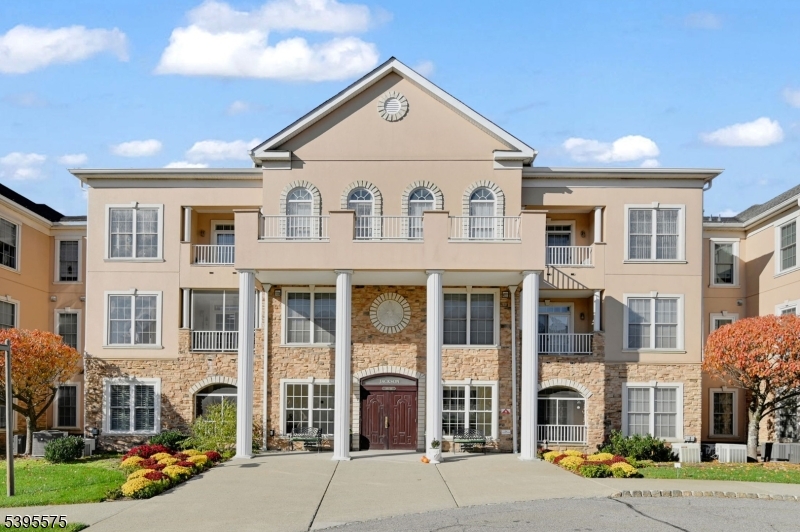 Fox Hills - Residential