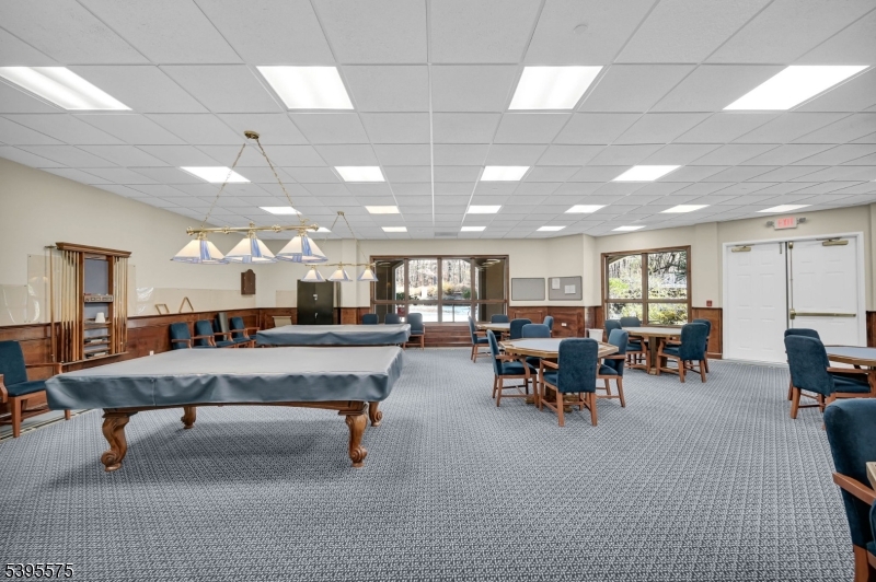 Fox Hills - Residential