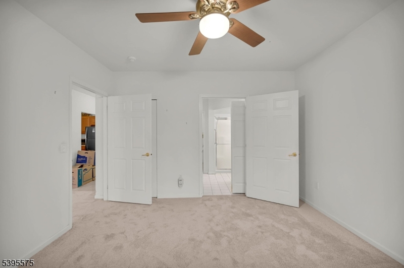 Fox Hills - Residential