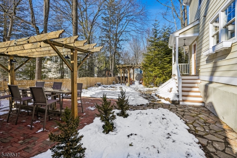 Memorial Field - Residential