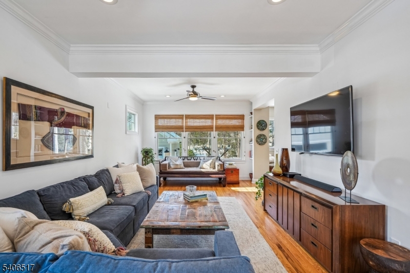 Memorial Field - Residential