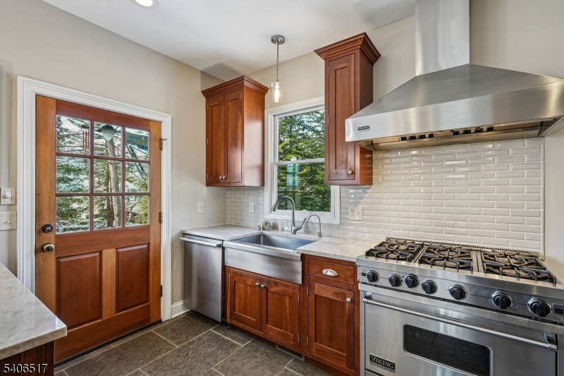 Memorial Field - Residential