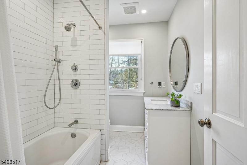 Memorial Field - Residential