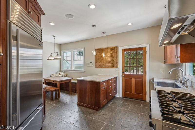 Memorial Field - Residential