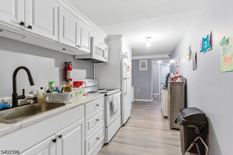 Oak Ridge - Residential Lease