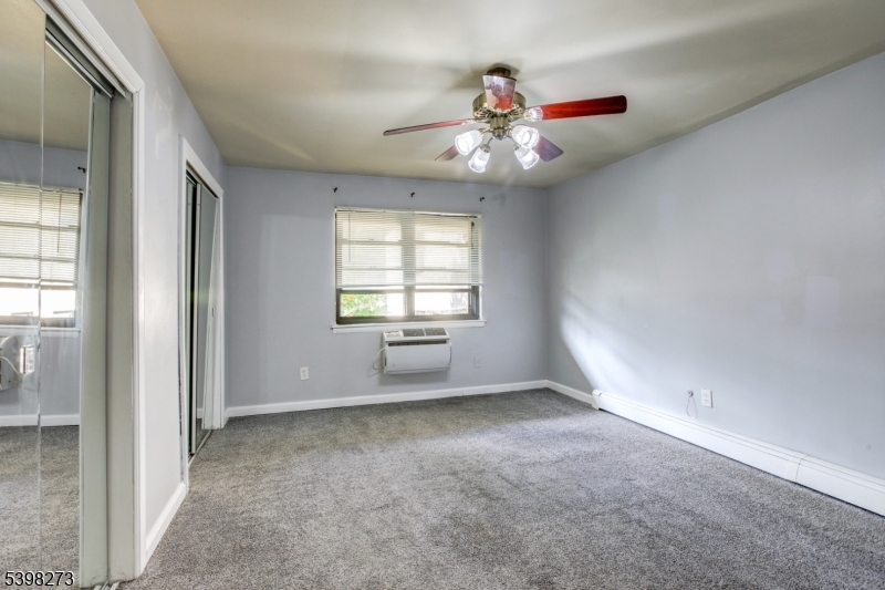 Regency Villiage - Residential Lease