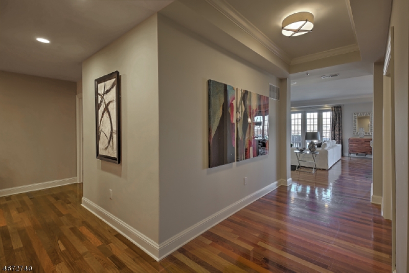 40 Park Place - Residential