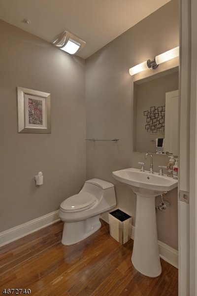 40 Park Place - Residential