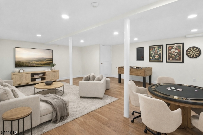 Battle Hill - Residential