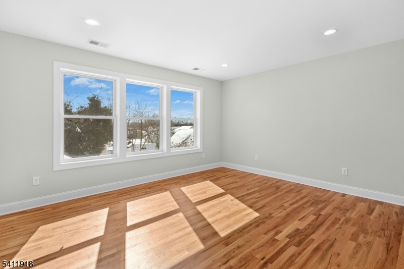 Battle Hill - Residential