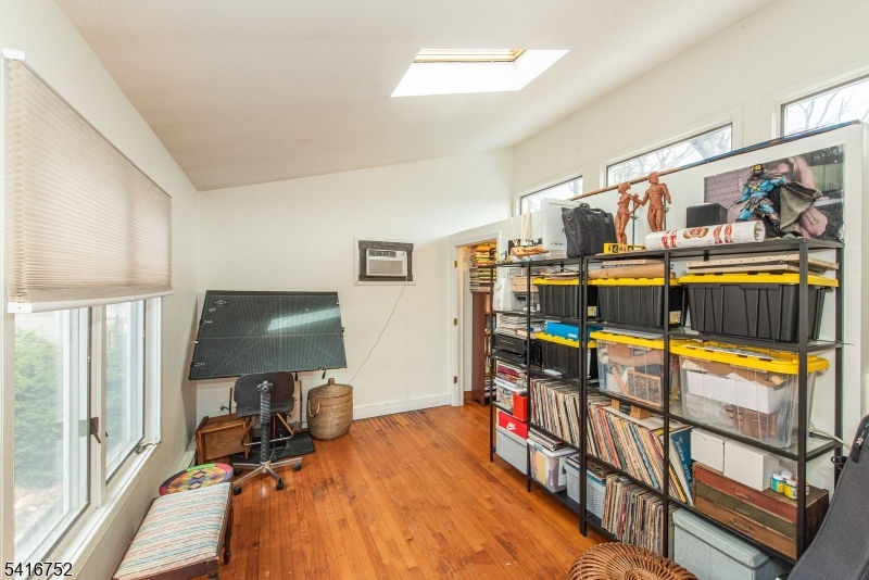 Highland Lakes - with views - Residential