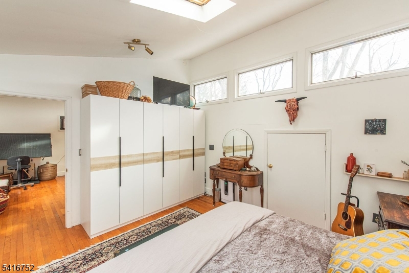 Highland Lakes - with views - Residential