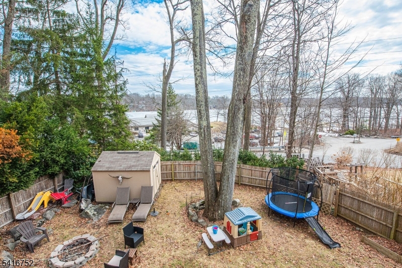 Highland Lakes - with views - Residential