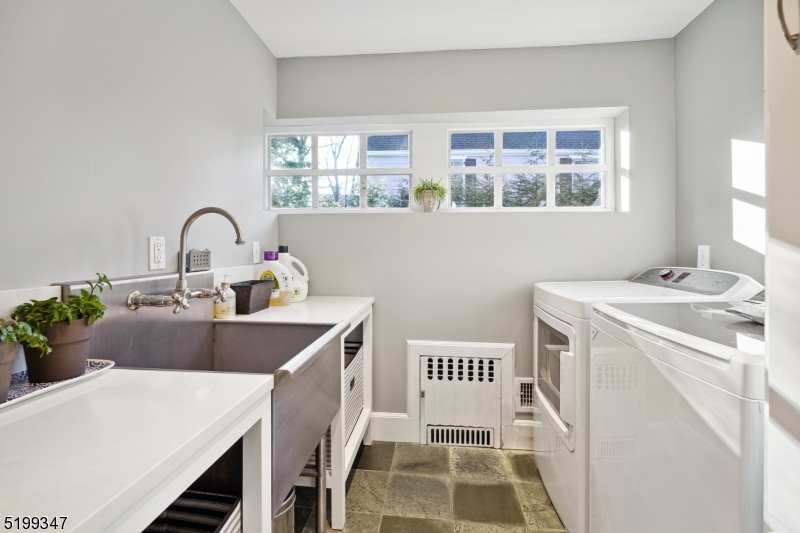 Old Short Hills - Residential