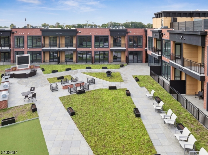 Veranta by Kontos - Residential Lease