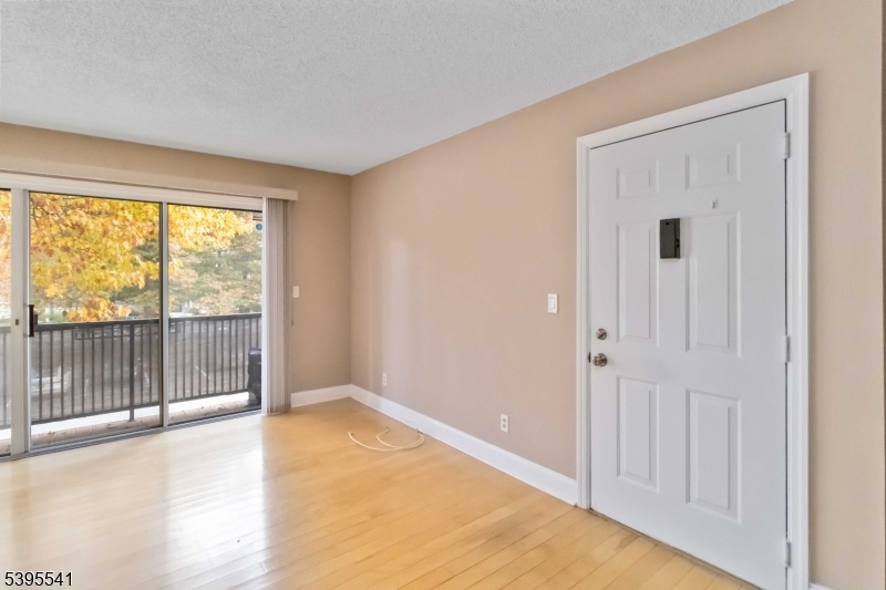 Woodland Hills - Residential Lease