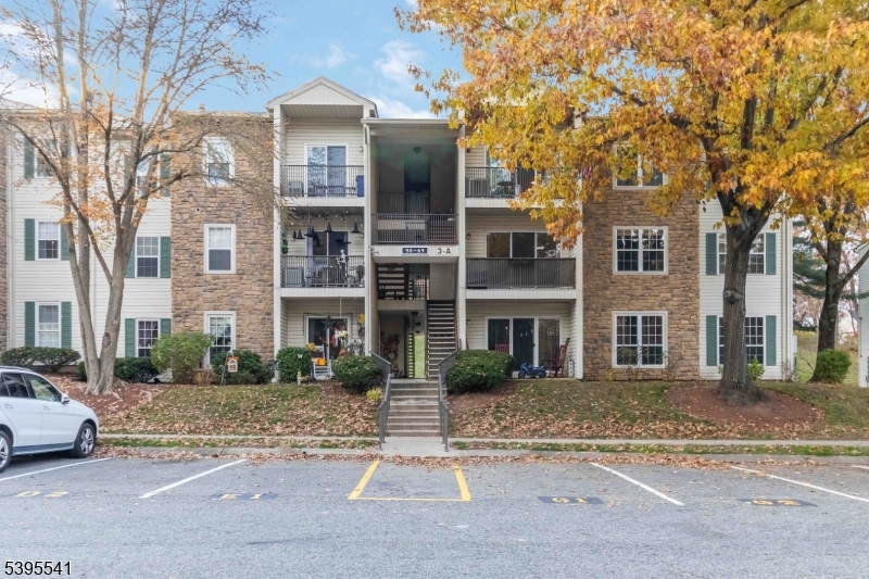 Woodland Hills - Residential Lease