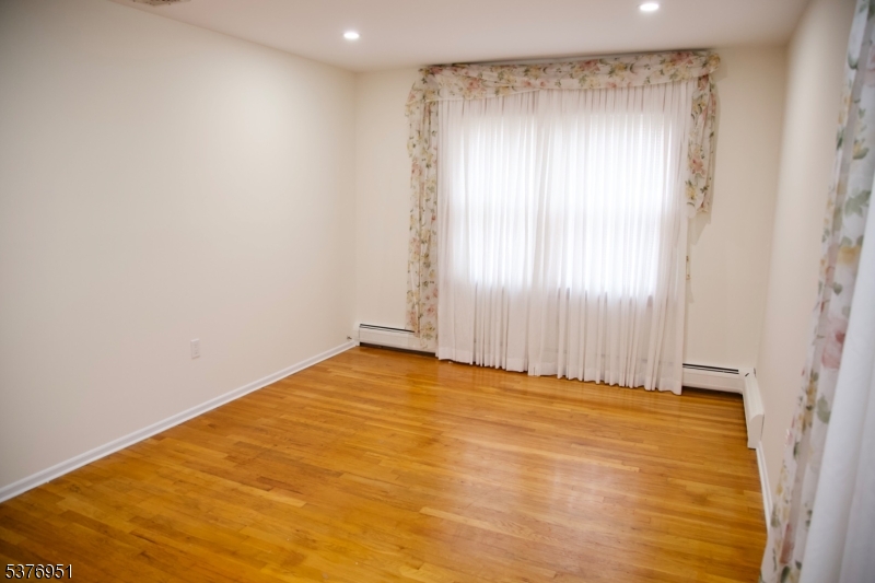 T Section - Residential Lease