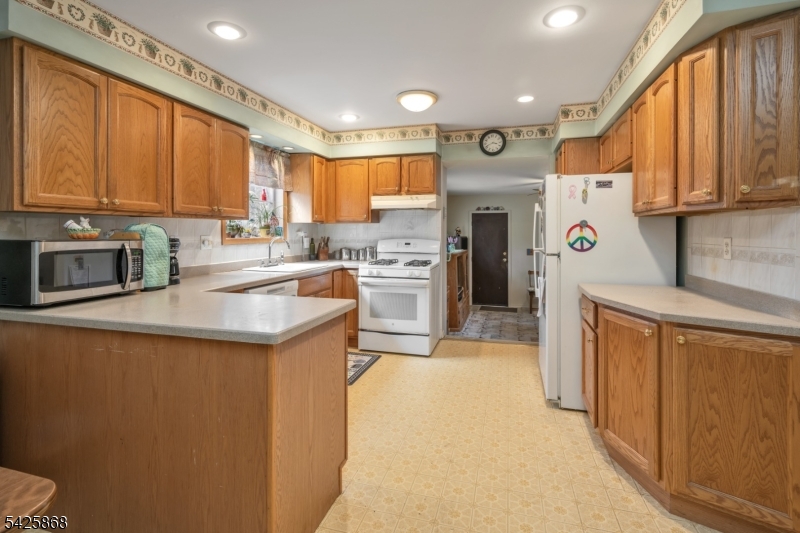 Alcrest Estates - Residential