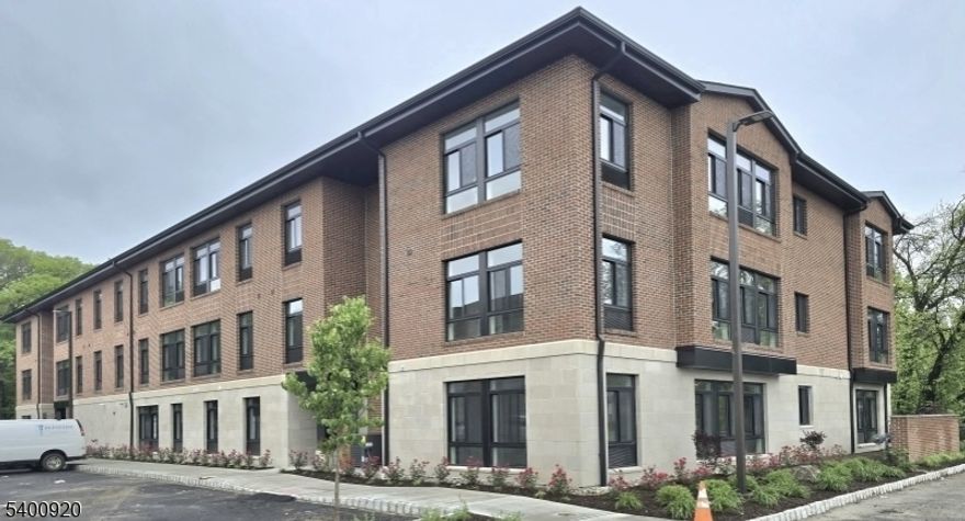 Looking for Hassle Free Living? Experience Modern Luxury Living in a Brand New Building! Spacious 1 Bedroom / 1 Bath Apartment w/Lots of Natural Light! Kitchen w/ Stainless Steel Appliances, Recessed Lighting & a Spacious Center Island. The Primary Bedroom features a Walk-in Closet. convenient Full Bath access! In-unit Washer & Dryer. Water Heater. Heat & C/A (PTAC) Units.  Tenants can enjoy access to the Gym located at the Best Western Hotel (1 plaza down the road). Parking included!  Pet friendly!  *There are different layouts to choose from (1 Bedroom Unit $2,400, 1 Bed with Office/Den $2,500, Smaller 2 Bedroom unit $3100 [unit 101 & 107] & Larger End units $3,300 [2nd & 3rd Floor]).  Elevator Building / 3 Stories.