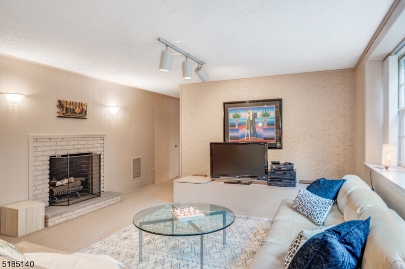 Hartshorn - Residential